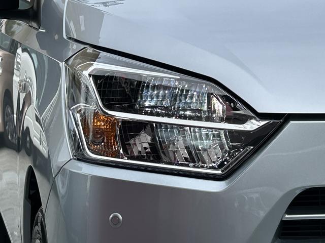 ミライースＸ　ＳＡIIIワイドＢｌｕｅｔｏｏｔｈ／ＵＳＢチューナー装備保証　新車保証・まごころ保証　１年間・走行距離無制限付き　電動ミラー　キーレスエントリーシステム　ｉ−ｓｔｏｐ　ブルートゥース　ＬＥＤヘットランプ　衝突安全ボディ　禁煙　ワンオーナー車　Ｂカメラ（東京都）の中古車