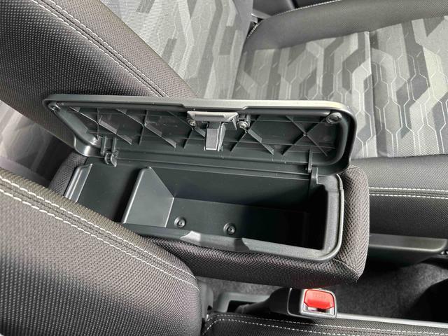 タフトGターボ ダーククロムベンチャー 9インチDA・全方位カメラ保証 新車保証・まごころ保証 1年間・走行距離無制限付き ソナー Bluetooth対応 パノラマモニター対応 USB接続 アダプティブクルコン 禁煙 安全ボディ レーンキープ イモビ フルセグTV(東京都)の中古車