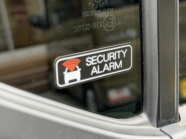 ミライースＸ　ＳＡIIIワイドＢｌｕｅｔｏｏｔｈ／ＵＳＢチューナー装備保証　新車保証・まごころ保証　１年間・走行距離無制限付き　衝突軽減ブレーキ搭載車　コーナーセンサー付き　電動電格ミラー　セキュリティ　Ｗエアーバック　車線逸脱警告　禁煙　Ｂカメラ　ＬＥＤランプ（東京都）の中古車