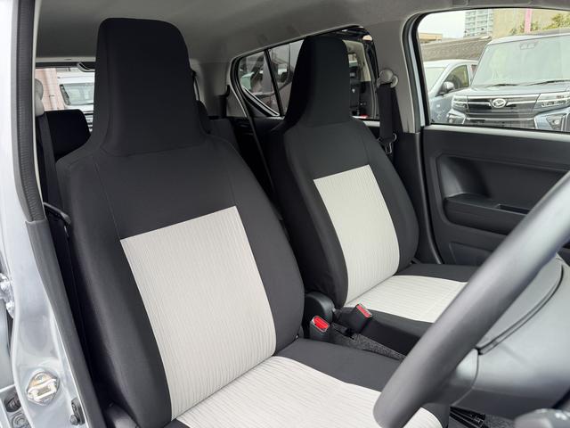 ミライースＸ　ＳＡIIIワイドＢｌｕｅｔｏｏｔｈ／ＵＳＢチューナー装備保証　新車保証・まごころ保証　１年間・走行距離無制限付き　衝突軽減ブレーキ搭載車　コーナーセンサー付き　電動電格ミラー　セキュリティ　Ｗエアーバック　車線逸脱警告　禁煙　Ｂカメラ　ＬＥＤランプ（東京都）の中古車