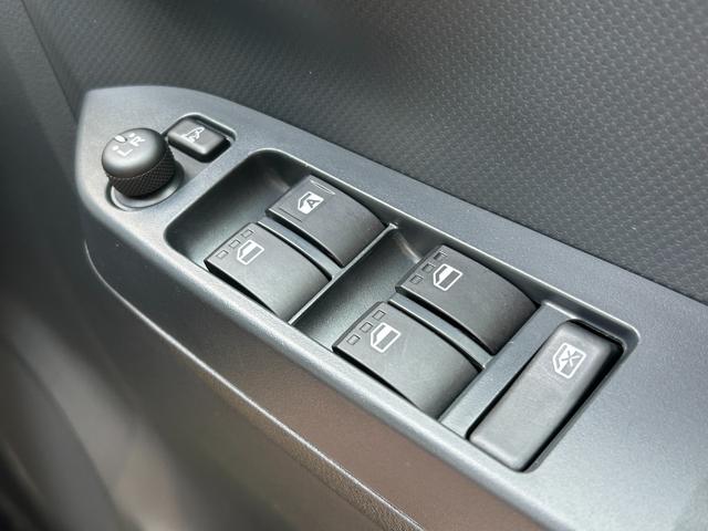 ミライースX SAIIIワイドBluetooth/USBチューナー装備保証 新車保証・まごころ保証 1年間・走行距離無制限付き・ワイドBluetooth/USBチューナー装備・LEDヘッドライト装備(東京都)の中古車