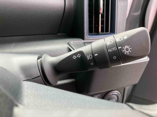 タントカスタムＸ両側パワースライドドア／助手席ドアイージークローザー　ＬＥＤヘッドライト／フォグランプ　ホールドモード付電動駐車ブレーキ　前席シートヒーター　衝突被害軽減ブレーキ　バックカメラ（千葉県）の中古車