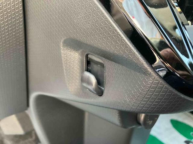 タントカスタムＲＳ９型ディスプレイオーディオ　地デジ　両側パワースライドドア　ターボ　衝突回避支援機能　カーテンシールドエアバッグ　クリアランスセンサー　ＬＥＤヘッドライト　前席シートヒーター　電動パーキングブレーキ（千葉県）の中古車