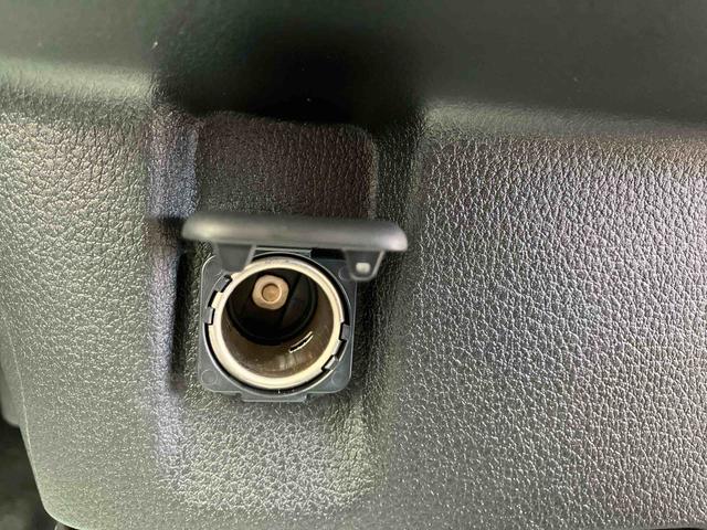 ムーヴキャンバスストライプスＧスマアシ　ダイハツ予防安全機能　置きラクボックス　ホットカップホルダー　オートブレーキホールド付き電動パーキング　前席シートヒーター　オートライト　オートハイビーム　ＬＥＤヘッドライト（千葉県）の中古車
