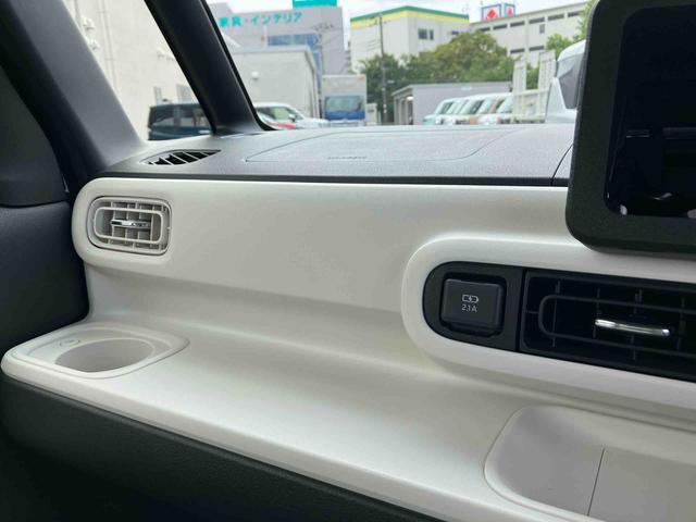 ムーヴキャンバスストライプスＧスマアシ　ダイハツ予防安全機能　置きラクボックス　ホットカップホルダー　オートブレーキホールド付き電動パーキング　前席シートヒーター　オートライト　オートハイビーム　ＬＥＤヘッドライト（千葉県）の中古車