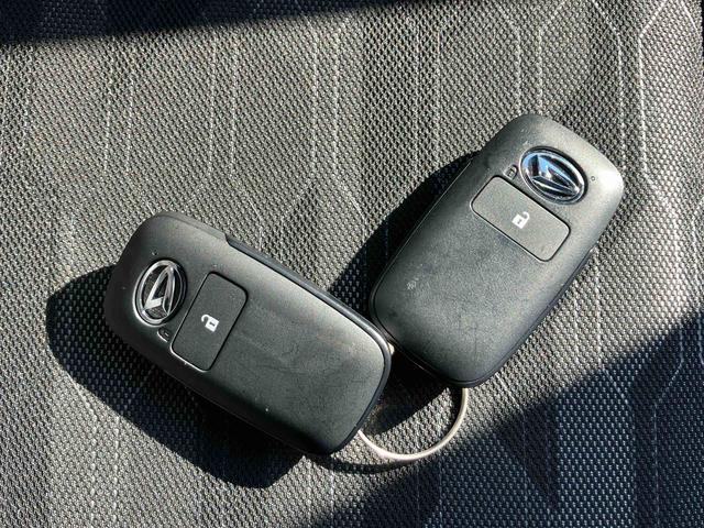 タフトＧ　クロムベンチャースマアシ　ダイハツ予防安全機能　スカイフィールトップ　アダプティブクルーズコントロール　オートブレーキホールド付き電動パーキング　前後コーナーセンサー　前席シートヒーター　革巻きステアリング（千葉県）の中古車