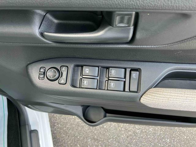 ムーヴＸ９型ディスプレィオーディオ　バックカメラ　両側スライドドア（左側電動）　ＬＥＤヘッドライト　オートライト　オートハイビーム　衝突被害軽減装置　前後コーナーセンサー　キーフリーシステム　盗難防止警報（千葉県）の中古車