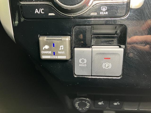 トールカスタムＧ　ターボサポカーＳワイド適合　ドラレコ　両側オートスライドドア　全車速追従機能付ＡＣＣ　電動パーキングブレーキ　パノラマモニター対応　ＵＳＢ接続端子　Ｐスタート　コーナーセンサー　キーフリー（神奈川県）の中古車