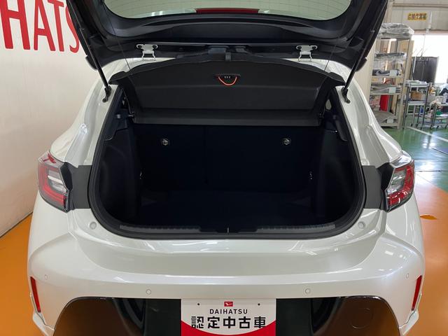 カローラスポーツハイブリッドＧ　Ｚ衝突被害軽減ブレーキシステム　ＥＴＣ　ドラレコ　Ｂカメラ　ステアリングスイッチ　全車速追従機能付ＡＣＣ　電動パーキングブレーキ　ブラインドスポットモニター　ヘッドアップディスプレイ　電動格納ミラー（神奈川県）の中古車