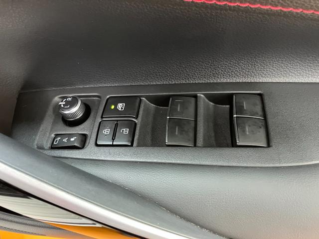 カローラスポーツハイブリッドＧ　Ｚ衝突被害軽減ブレーキシステム　ＥＴＣ　ドラレコ　Ｂカメラ　ステアリングスイッチ　全車速追従機能付ＡＣＣ　電動パーキングブレーキ　ブラインドスポットモニター　ヘッドアップディスプレイ　電動格納ミラー（神奈川県）の中古車