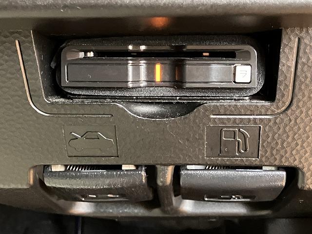 トールカスタムG SAIIスマアシ ETC ドラレコ 両側オートスライドドア ステアリングスイッチ アイドリングストップ 横滑り防止機能 誤発進抑制機能 Pスタート 電動格納ミラー キーフリー(神奈川県)の中古車