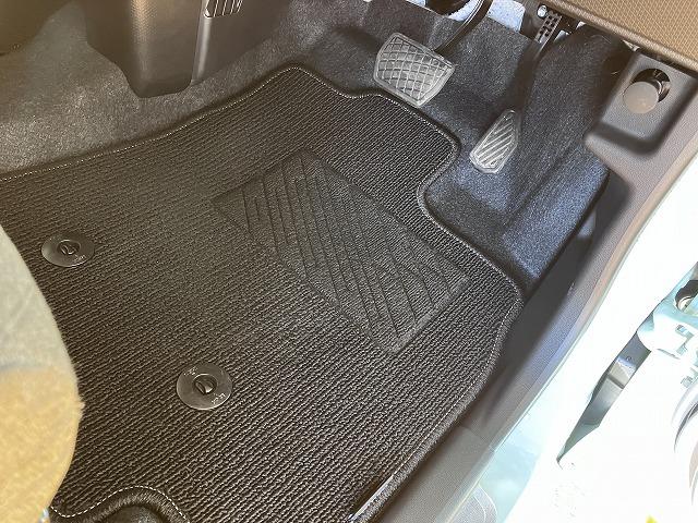 タントＸサポカーＳワイド適合　パノラマモニター対応　片側オートスライドドア　Ｐスタート　コーナーセンサー　シートヒーター　ステアリングスイッチ　電動パーキングブレーキ　電動格納ミラー　キーフリー（神奈川県）の中古車