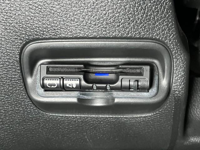 ヴェゼルX・ホンダセンシング衝突被害軽減ブレーキシステム ドラレコ Bカメラ ステアリングスイッチ クルーズコントロール Pスタート 電動パーキングブレーキ USB接続端子 ETC レーンアシスト キーフリー(神奈川県)の中古車