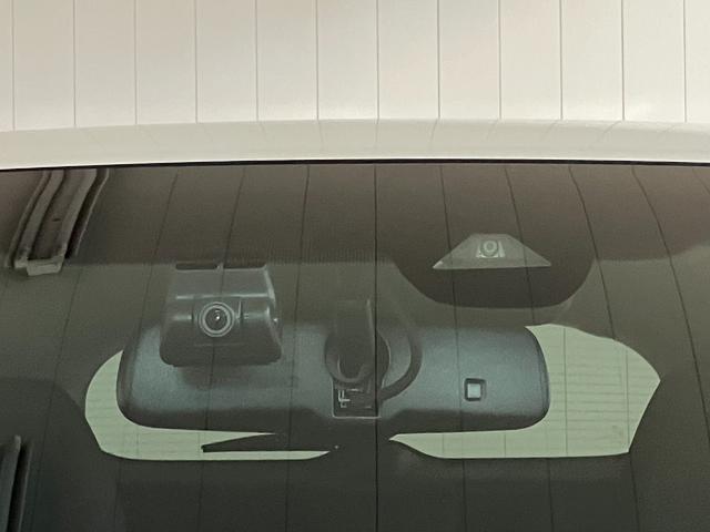 ヴェゼルX・ホンダセンシング衝突被害軽減ブレーキシステム ドラレコ Bカメラ ステアリングスイッチ クルーズコントロール Pスタート 電動パーキングブレーキ USB接続端子 ETC レーンアシスト キーフリー(神奈川県)の中古車