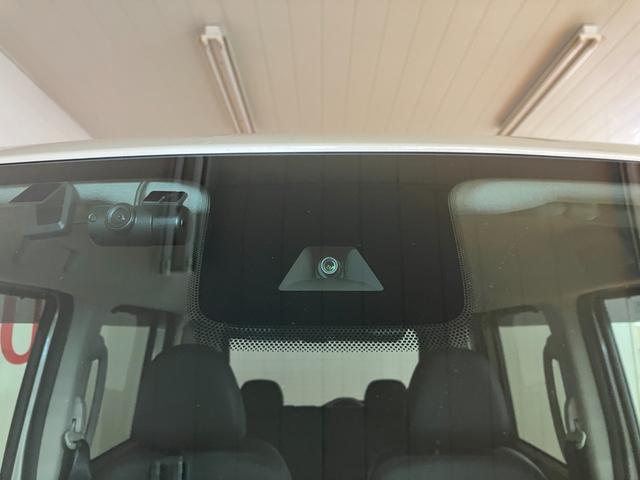 ルークス助手席スライド ハイウェイスター GターボプロパイロットED福祉車両 助手席スライドシート 衝突被害軽減ブレーキシステム 両側オートスライドドア ドラレコ 車室内カメラ アラウンドビューモニター クルーズコントロール 電動パーキングブレーキ ETC(神奈川県)の中古車