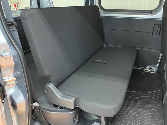 ハイゼットカーゴDXサポカーSワイド適合 ラジオ エアコン アクセサリーソケット コーナーセンサー アイドリングストップ 光軸調整ダイヤル 横滑り防止機能 誤発進抑制機能 パワーウインドウ キーレス(神奈川県)の中古車