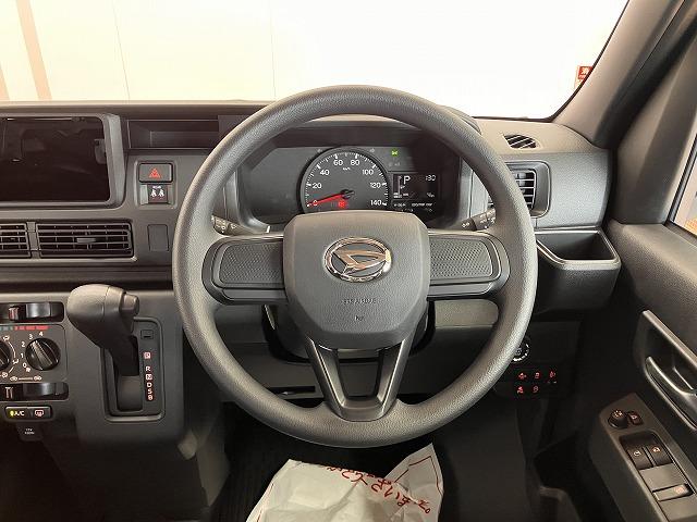 ハイゼットカーゴクルーズサポカーSワイド適合 エアコン アプリケーションソケット Pスタート コーナーセンサー 横滑り防止機能 誤発進抑制機能 電動格納ミラー 電動格納ミラー パワーウインドウ キーフリー(神奈川県)の中古車