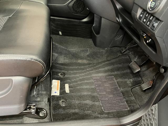 ムーヴカスタム　ＲＳ　ハイパーＳＡIIIサポカーＳワイド適合　ドラレコ　Ｂカメラ　フォグランプ　ステアリングスイッチ　ＵＳＢ接続端子　Ｐスタート　運転席シートヒーター　アイドリングストップ　電動格納ミラー　オートハイビーム　キーフリー（神奈川県）の中古車