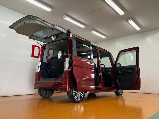 タントカスタムＲＳ　トップエディションＳＡIIスマアシ　デイライト　ミラクルオープンドア　Ｂカメラ　ステアリングスイッチ　両側オートスライドドア　Ｐスタート　エコアイドル　横滑り防止機能　誤発進抑制機能　ＥＴＣ　電動格納ミラー　キーフリー（神奈川県）の中古車