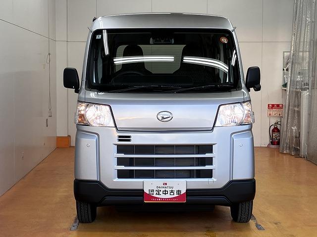 ハイゼットカーゴＤＸサポカーＳワイド適合　ラジオ　エアコン　アクセサリーソケット　コーナーセンサー　アイドリングストップ　光軸調整ダイヤル　横滑り防止機能　誤発進抑制機能　パワーウインドウ　キーレス（神奈川県）の中古車