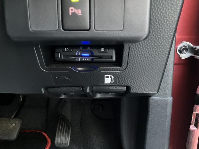 ルーミーカスタムＧ−Ｔ保証　新車保証・まごころ保証　１年間・走行距離無制限付き（東京都）の中古車