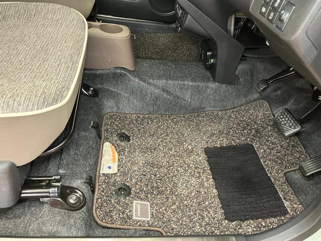 ミラトコットＧ　リミテッド　ＳＡIII　カーナビ　ＵＳＢ接続端子　ＥＴＣサポカーＳワイド適合　ドラレコ　パノラマモニター対応　ステアリングスイッチ　ＵＳＢ接続端子　ＥＴＣ　シートヒーター　Ｐスタート　コーナーセンサー　アイドリングストップ　オートハイビーム　キーフリー（神奈川県）の中古車