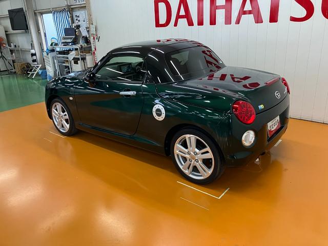 コペンセロ　Ｓオープンカー　二人乗　アクティブトップ　Ｂカメラ　ＭＯＭＯ製ステアリングホイール　パドルシフト　ステアリングスイッチ　Ｐスタート　シートヒーター　レカロ製スポーツシート　ＥＴＣ　キーフリー（神奈川県）の中古車