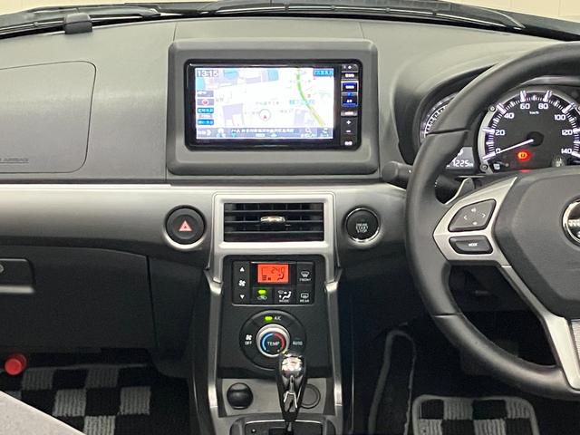 コペンセロ　Ｓオープンカー　二人乗　アクティブトップ　Ｂカメラ　ＭＯＭＯ製ステアリングホイール　パドルシフト　ステアリングスイッチ　Ｐスタート　シートヒーター　レカロ製スポーツシート　ＥＴＣ　キーフリー（神奈川県）の中古車
