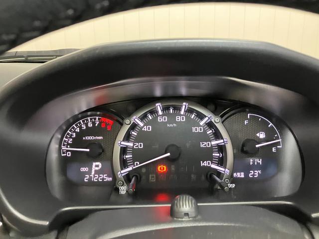 コペンセロ　Ｓオープンカー　二人乗　アクティブトップ　Ｂカメラ　ＭＯＭＯ製ステアリングホイール　パドルシフト　ステアリングスイッチ　Ｐスタート　シートヒーター　レカロ製スポーツシート　ＥＴＣ　キーフリー（神奈川県）の中古車