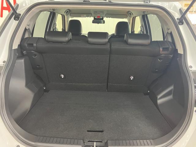 ロッキープレミアムG HEVサポカーSワイド適合 ハイブリッド車 電動パーキングブレーキ USB接続端子 ステアリングスイッチ 全車速追従機能付ACC シートヒーター S−ペダル コーナーセンサー Bカメラ キーフリー(神奈川県)の中古車