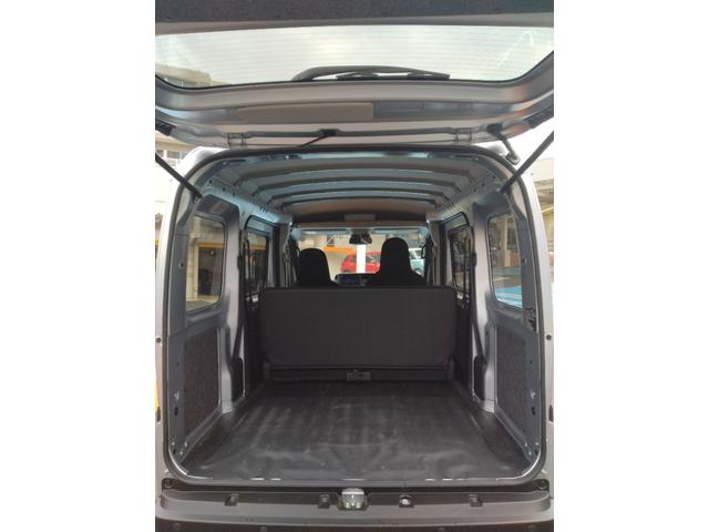 ハイゼットカーゴDXサポカーSワイド適合 オーディオ エアコン アクセサリーソケット コーナーセンサー アイドリングストップ 光軸調整ダイヤル 横滑り防止機能 誤発進抑制機能 パワーウインドウ キーレス(神奈川県)の中古車