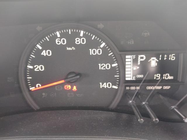 ハイゼットカーゴDXサポカーSワイド適合 オーディオ エアコン アクセサリーソケット コーナーセンサー アイドリングストップ 光軸調整ダイヤル 横滑り防止機能 誤発進抑制機能 パワーウインドウ キーレス(神奈川県)の中古車