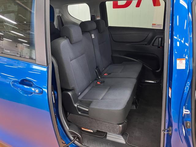 シエンタＧ両側オートスライドドア　３列シート　Ｂカメラ　ステアリングスイッチ　オートエアコン　アイドリングストップ　横滑り防止装置　Ｐスタート　光軸調整ダイヤル　電動格納ミラー　キーフリー（神奈川県）の中古車