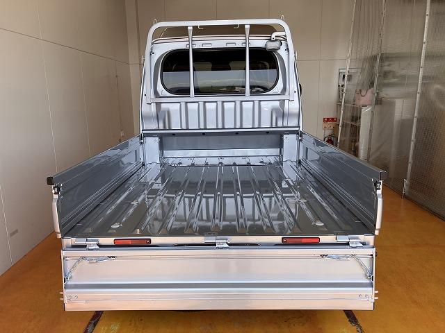 ハイゼットトラックジャンボエクストラ４ＷＤ　サポカーＳワイド適合　三方開　ＣＶＴ　エアコン　Ｐスタート　アクセサリーソケット　アイドリングストップ　コーナーセンサー　荷台作業灯　電動格納ミラー　キーフリー（神奈川県）の中古車