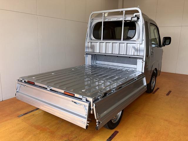 ハイゼットトラックジャンボエクストラ４ＷＤ　サポカーＳワイド適合　三方開　ＣＶＴ　エアコン　Ｐスタート　アクセサリーソケット　アイドリングストップ　コーナーセンサー　荷台作業灯　電動格納ミラー　キーフリー（神奈川県）の中古車