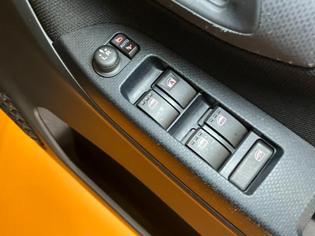 ムーヴXリミテッドII SAIII ナビ ドラレコ ETCサポカーSワイド適合 ドラレコ Bカメラ ナビ ステアリングスイッチ Pスタート 誤発進抑制装置 オートハイビーム アイドリングストップ 電動格納ミラー パワーウィンドウ ETC キーフリー(神奈川県)の中古車