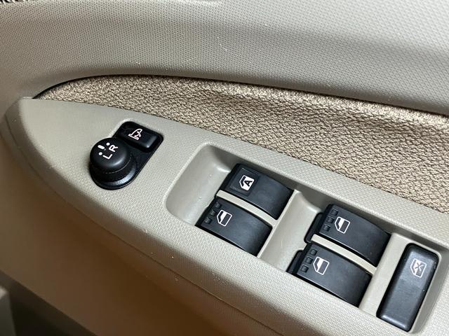 ムーヴＬ　ＳＡ　ナビ　ドラレコ　ＥＴＣ　Ｂカメラ　キーレスドラレコ　Ｂカメラ　ナビ　エアコン　横滑り防止機能　誤発進抑制装置　アイドリングストップ　光軸調整ダイヤル　ＥＴＣ　キーレス（神奈川県）の中古車