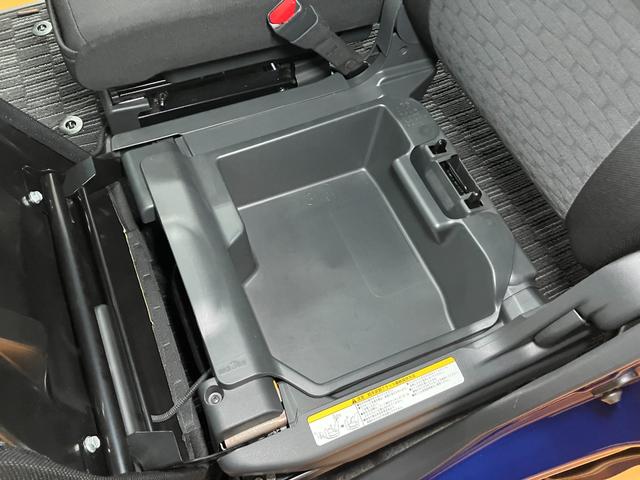 ウェイクＸ　ファインセレクションＳＡスマアシ　Ｂカメラ　片側オートスライドドア　ステアリングスイッチ　カーナビ　オートエアコン　Ｐスタート　エコアイドル　横滑り防止機能　誤発進抑制機能　ＥＴＣ　電動格納ミラー　キーフリー（神奈川県）の中古車