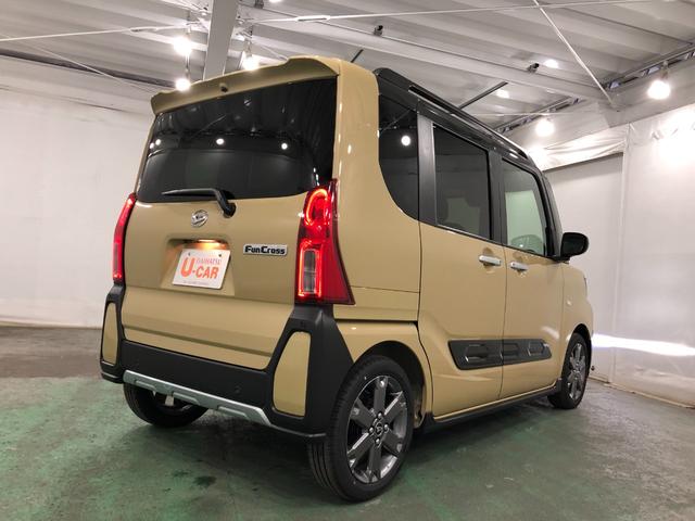 タントファンクロスターボ 走行449キロ/ディスプレイオーディオ一年保証・走行距離無制限 走行449キロ バックカメラ サイドエアバック クリアランスソナーディスプレイオーディオ オートライト LEDヘッドライト ベンチシート シートヒーター 両側電動スライドドア(埼玉県)の中古車