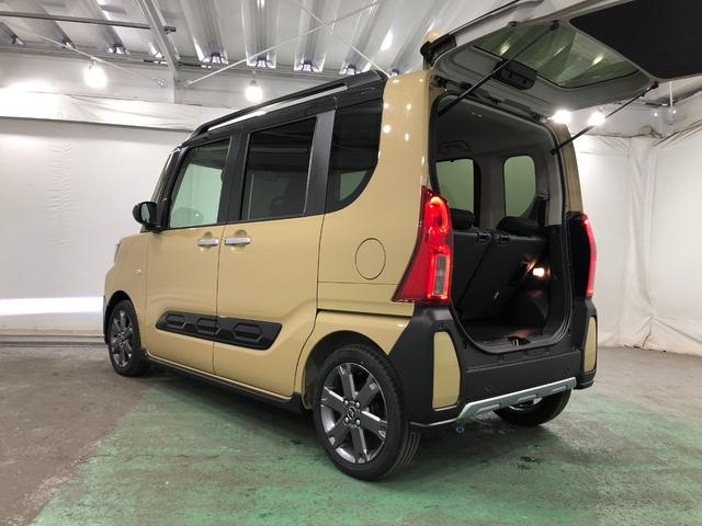 タントファンクロスターボ 走行449キロ/ディスプレイオーディオ一年保証・走行距離無制限 走行449キロ バックカメラ サイドエアバック クリアランスソナーディスプレイオーディオ オートライト LEDヘッドライト ベンチシート シートヒーター 両側電動スライドドア(埼玉県)の中古車