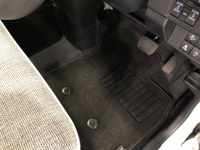 ムーヴキャンバスストライプスＧ　走行８７９４キロ／シートヒーター／純正マット１年保証距離無制限　走行距離８７９４キロ　ＵＳＢソケット　純正マット　サイドエアバッグ　ＬＥＤヘッドランプ　アイドリングストップ　シートヒーター　両側電動スライドドア　オート格納式ドアミラー（埼玉県）の中古車