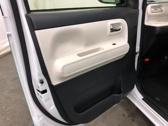 ムーヴキャンバスストライプスＧ　走行８７９４キロ／シートヒーター／純正マット１年保証距離無制限　走行距離８７９４キロ　ＵＳＢソケット　純正マット　サイドエアバッグ　ＬＥＤヘッドランプ　アイドリングストップ　シートヒーター　両側電動スライドドア　オート格納式ドアミラー（埼玉県）の中古車