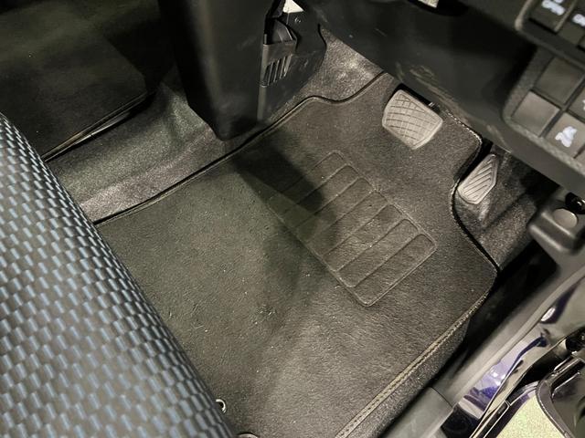 タントカスタムRS 走行1402キロ/ターボ 後期型ETC 一年保証・走行距離無制限 走行1402キロ クルーズコントロール サイドエアバック クリアランスソナー オートライト LEDヘッドライト ベンチシート シートヒーター 両側電動スライドドア(埼玉県)の中古車
