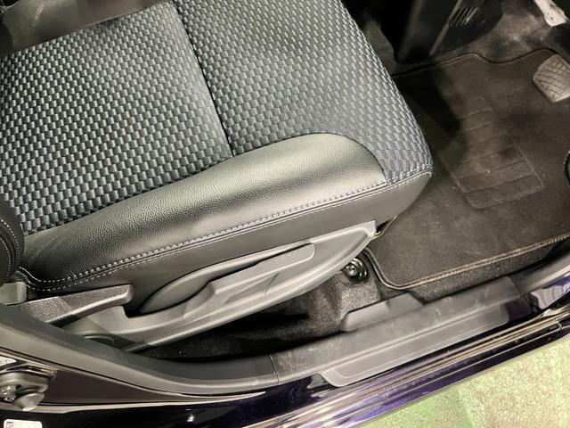タントカスタムRS 走行1402キロ/ターボ 後期型ETC 一年保証・走行距離無制限 走行1402キロ クルーズコントロール サイドエアバック クリアランスソナー オートライト LEDヘッドライト ベンチシート シートヒーター 両側電動スライドドア(埼玉県)の中古車