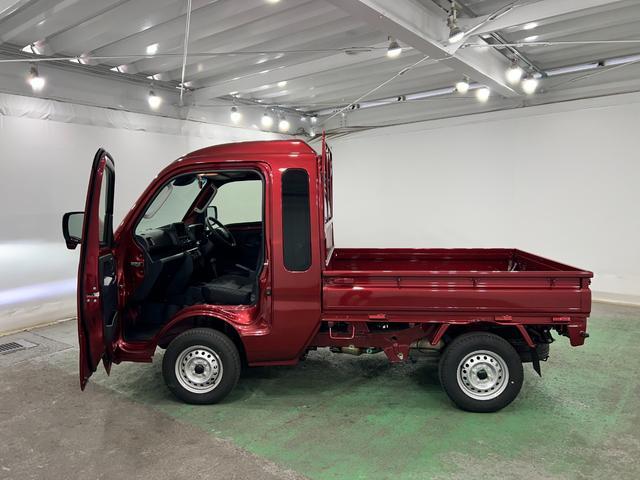 ハイゼットトラックジャンボエクストラ 走行2998キロ/LEDヘッドライト2WD CVT 一年保証・走行距離無制限 スマートキー プッシュスタートエンジン 走行2998キロ オートマチックハイビーム オートライト LEDヘッドライト アイドリングストップ(埼玉県)の中古車
