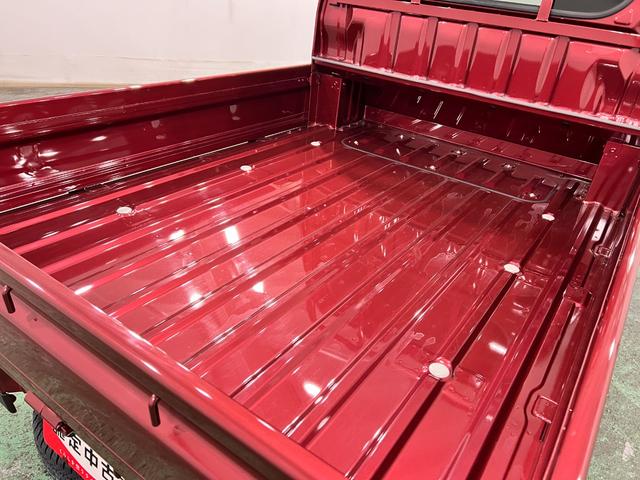 ハイゼットトラックジャンボエクストラ 走行2998キロ/LEDヘッドライト2WD CVT 一年保証・走行距離無制限 スマートキー プッシュスタートエンジン 走行2998キロ オートマチックハイビーム オートライト LEDヘッドライト アイドリングストップ(埼玉県)の中古車