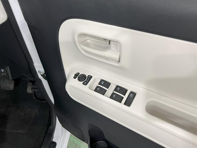 ムーヴキャンバスストライプスX 走行1557キロ/両側電動スライドドア1年保証距離無制限 走行距離1557キロ 純正マット サイドエアバッグ オートライト アイドリングストップ 両側電動スライドドア オート格納式ドアミラー キーフリー(埼玉県)の中古車