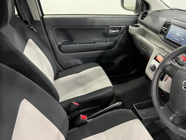 ミライースG SAIII 走行497キロ/純正ナビ/LEDヘッドランプ1年保証距離無制限 走行距離497キロ 純正フルセグナビ Bluetooth USBソケット 純正マット LEDヘッドランプ アイドリングストップ シートヒーター プッシュボタンスタート キーフリー(埼玉県)の中古車