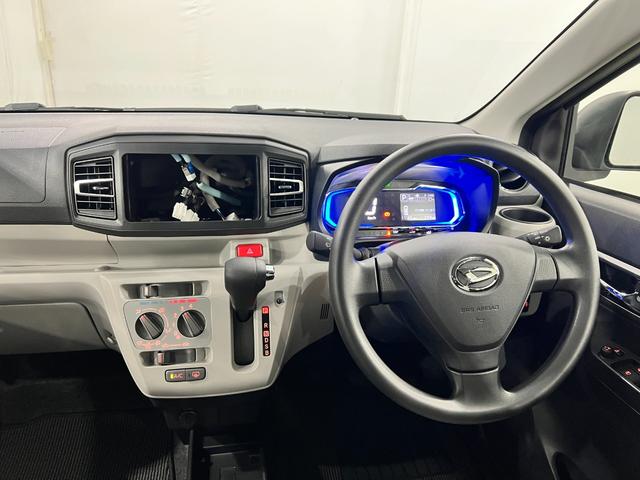 ミライースＸ　ＳＡIII　走行２９９キロ／ＬＥＤヘッドライト一年保証・走行距離無制限　走行２９９キロ　助手席エアバック　オートライト　オートマチックハイビーム　クリアランスソナー　アイドリングストップ（埼玉県）の中古車