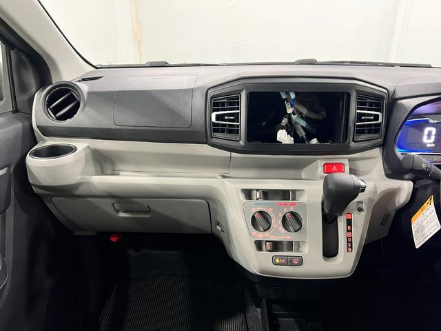 ミライースＸ　ＳＡIII　走行２９９キロ／ＬＥＤヘッドライト一年保証・走行距離無制限　走行２９９キロ　助手席エアバック　オートライト　オートマチックハイビーム　クリアランスソナー　アイドリングストップ（埼玉県）の中古車